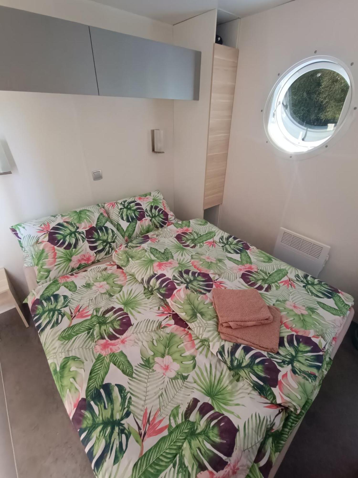 Hotel Mobilheim Bukovina Mnichovo Hradiště Exteriér fotografie